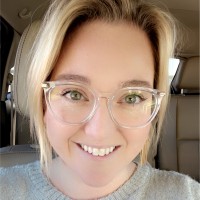 Anna Evans