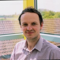 Tom Riches