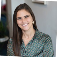Eva Passek, Ms