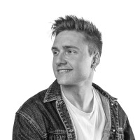 Simon Merz