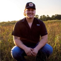 Taylor Nealy