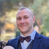 Dr. Jon Turvey