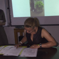 Iris Ossenblok