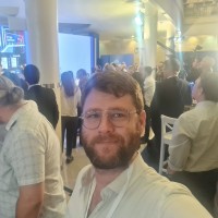 Avi Goldstein