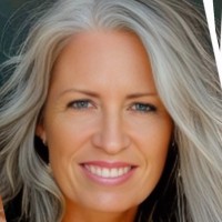 Julie Kitchen