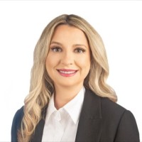 Victoria Bozinovski, Q. Arb
