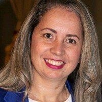 Elisabete G. Esteves