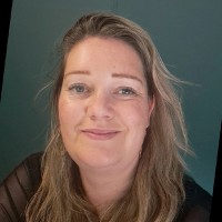 Rebecca Van Der Parren
