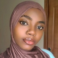Zainab Aladeyelu