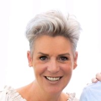 Ingrid De La Rie