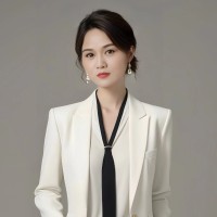 LIA LEE
