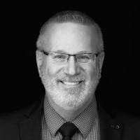 Murray Esau
