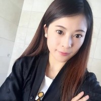 邱莉丽