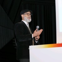 Hakan Özkur