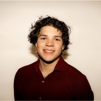 Moises Fuentes