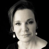 Lisa Dobson