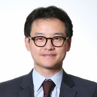 박종욱