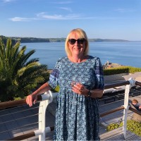 Fiona Thomas