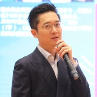 Edward Chi