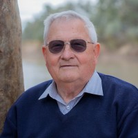 Wayne Mills