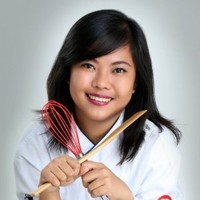 Rhea Lugo