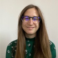 Eszter Takács