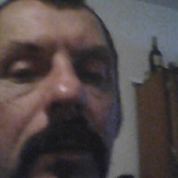 Robert W Lindsey