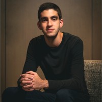 Elias Gateno E.
