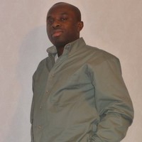 Akinola Agbelusi