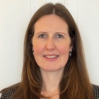 Dr. Nicole Schmidt