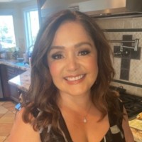 Yolanda Perry