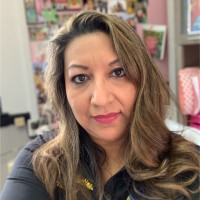 Claudia Lara-Martínez