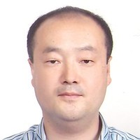 Yong-Hoon Chang