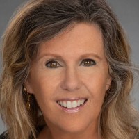 Sara J Hayes
