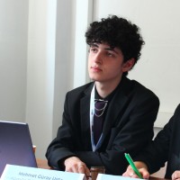 Mehmet Güray Usta