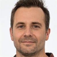 Valentino Lazzarri