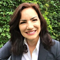 Suzanne Rubio