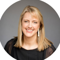 Dr Rebecca Holt