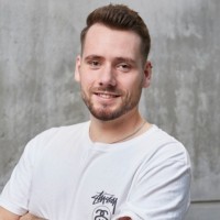 Nicola P.