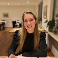Laura Alena Bach
