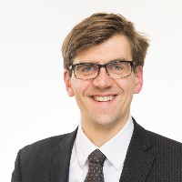 Dominic Pfau
