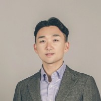 Kiwoo Lee