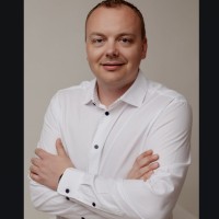 Damian Szreder