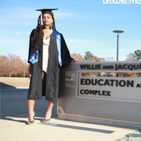 Amoni Douglas-Holmes, Lmsw