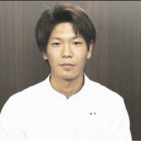 東田佑己