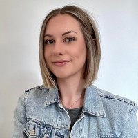Kristen Barker