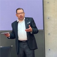 Dirk Salewski