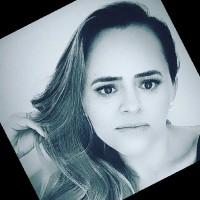Vânia Di Mello