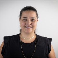 Mônica Portinho Oliveira