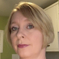 Tracey Manton